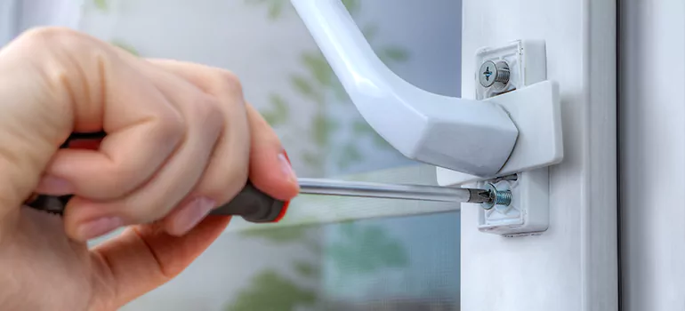 Window Crack Repair in San Carlos Park, FL