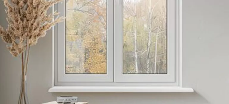 Vinyl Window Stool in San Carlos Park, FL